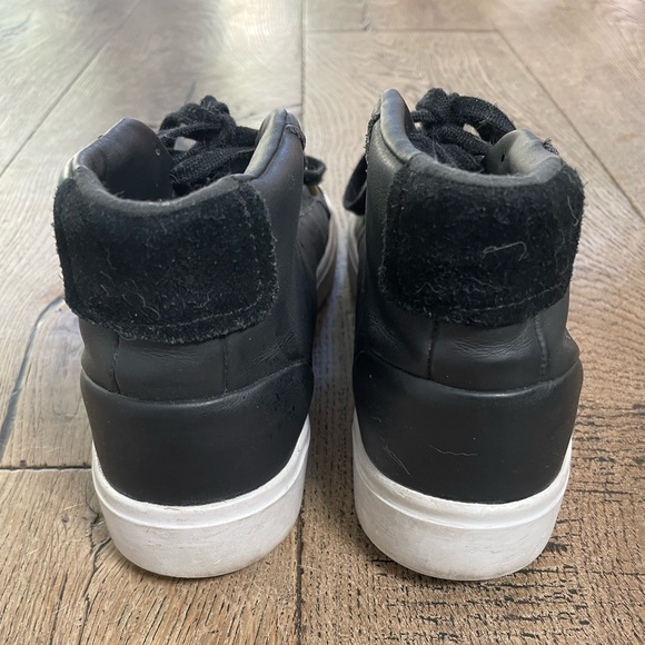 Adidas mid-high top.  Barely ever worn. - Picture 7 of 7